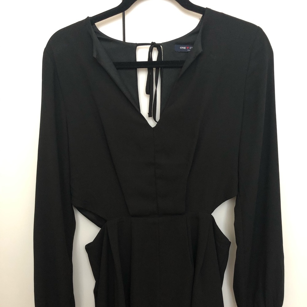 Black Romper - Picture 2 of 4